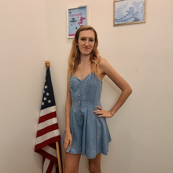 Venus Attitudes Vintage Jean Romper - Picture 4 of 9